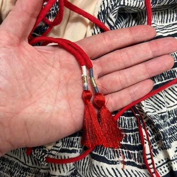 Akemi+Kin Rivera Tassel black and white red
Tie Women's Batik Anthropologie xs - Picture 14 of 14